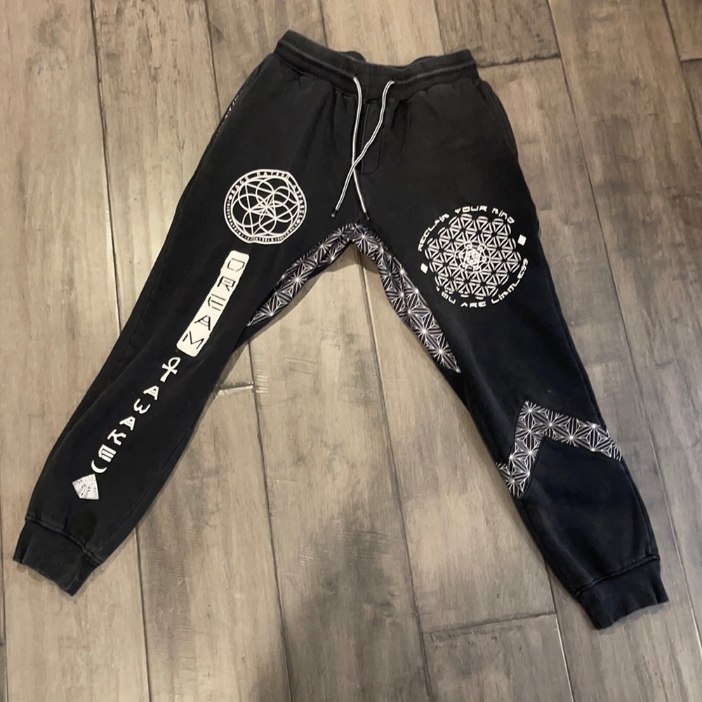 Used rage nation joggers